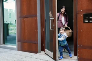 Les systèmes d'entrées ASSA ABLOY CANADA