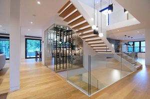 L'ESCALIER DISTINCT INC.