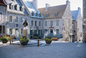 LÉVIS CONSTRUCTION INC.