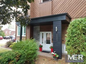 M&R CONSTRUCTION